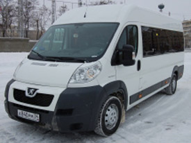 Микроавтобус "Peugeot Boxer". 